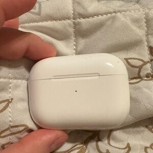 AirPod Pro (2nd Gen) wireless earbuds MagSafe
